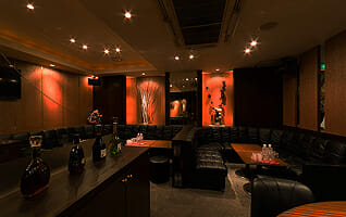 未経験のキャバ嬢が多く在籍している中洲のラウンジ members Air（メンバーズエアー）