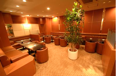 働きやすいと派遣のキャバ嬢からも人気な中洲のスナック