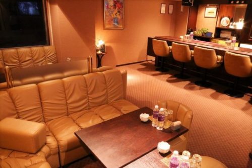 中洲のキャバクラ未経験でも安心な中洲のミニクラブ