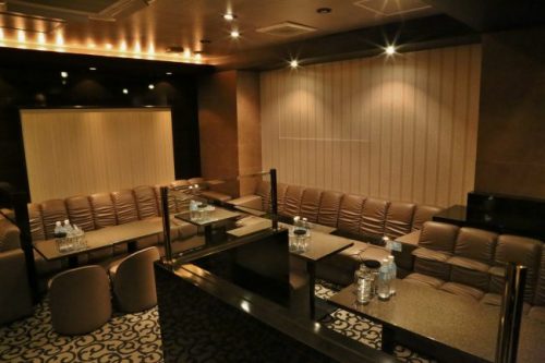 中洲にオープンして間もないキャバクラ