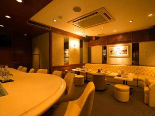 中洲の派遣会社CAークリアエージェンシーの女の子たちからも人気のスナック