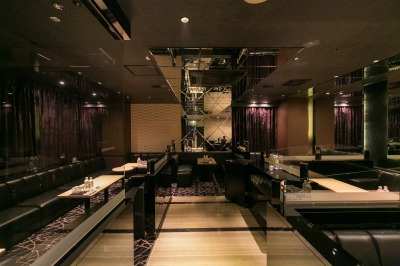 中洲派遣CAークリアエージェンシーのコンパニオンからも人気なキャバクラ