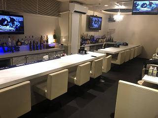 自由に働ける中洲のガールズバー