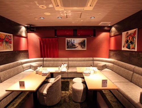 中洲での水商売が未経験の方も活躍できるキャバクラ