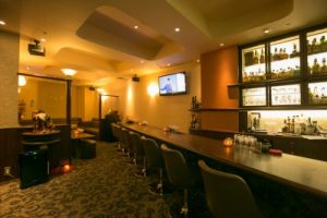 中洲の落ち着いた雰囲気のスナック